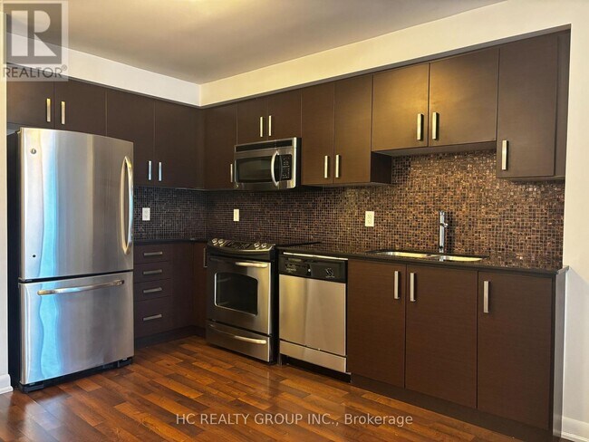 Photo du bâtiment - 17 Anndale Dr