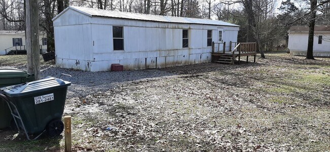 Foto del edificio - *LEASED* 2 Br/1 Ba Mobile Home for lease, ...