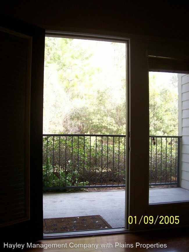 Building Photo - 3 br, 2 bath House - 3297 S. College Stree...