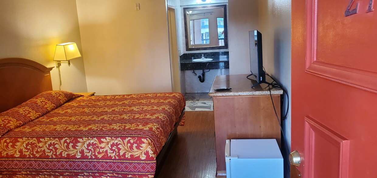 Foto principal - 1515 E Colorado St