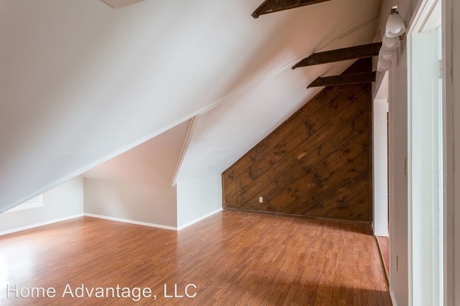 Foto del edificio - 2050 Eastern Pkwy