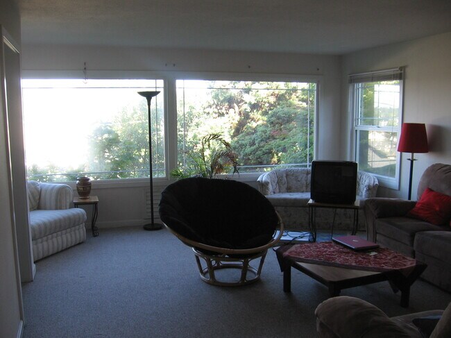 Foto del edificio - 3001 4th Ave W