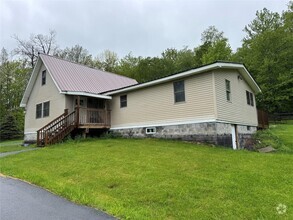 Building Photo - 405 Burnt Hill Rd
