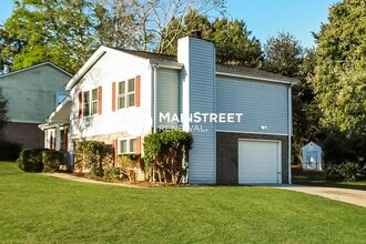 Building Photo - 3789 Saddle Ridge Dr SW
