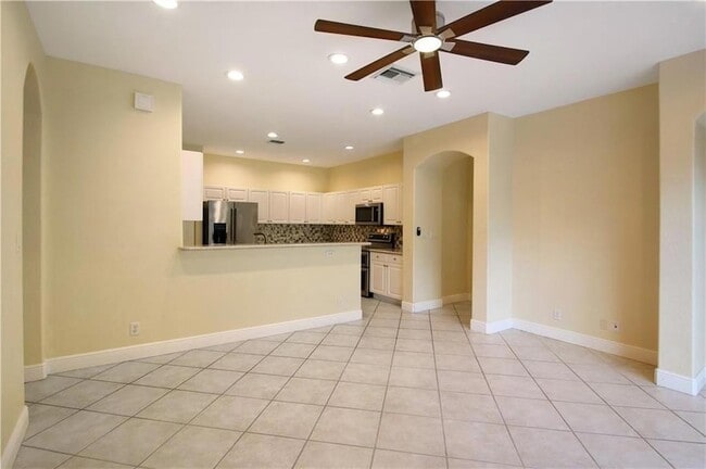 Building Photo - 5873 NW 120th Terrace