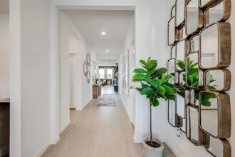 Building Photo - 26518 Foxtail Fern Dr