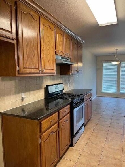 Foto del edificio - 2324 Treyburn Ct