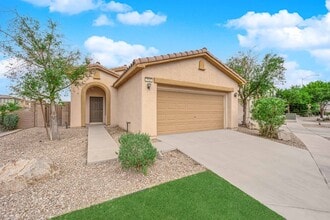 Building Photo - 712 Yew Barrow Ct