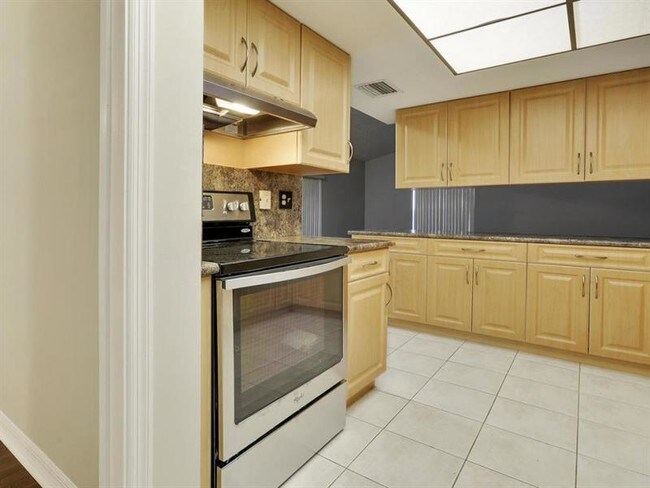 Foto del edificio - 7108 NW 43rd St