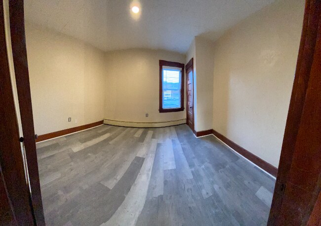 Foto del edificio - 2208-2210 Providence Rd