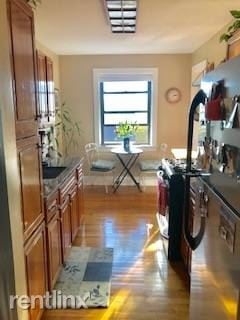 Primary Photo - 604 Tompkins Ave