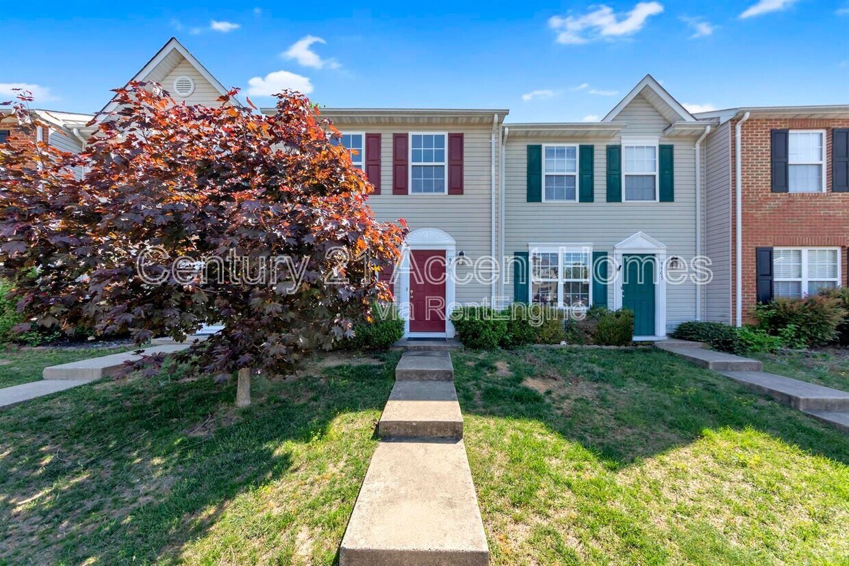 Primary Photo - 9907 Warwick Pl