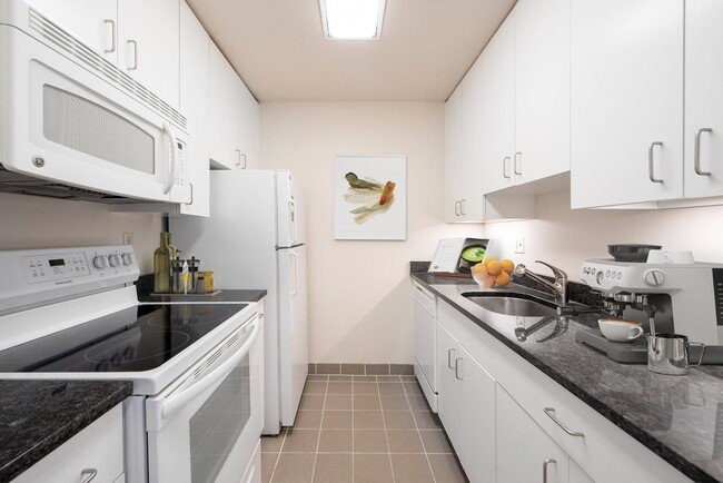 Interior Photo - Canterbury Green