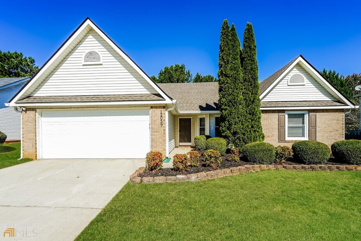 12039 Fairway Overlook, Fayetteville, GA 30215 House Rental in