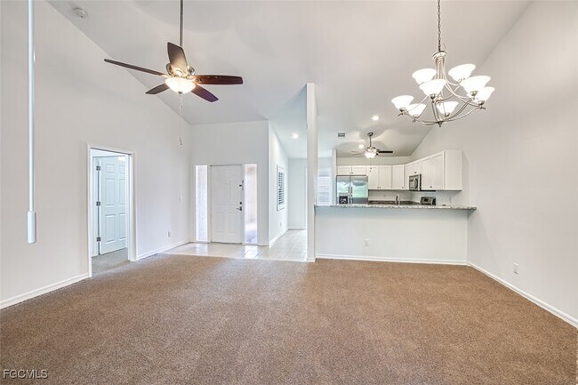 Building Photo - 16840 Sanibel Sunset Ct