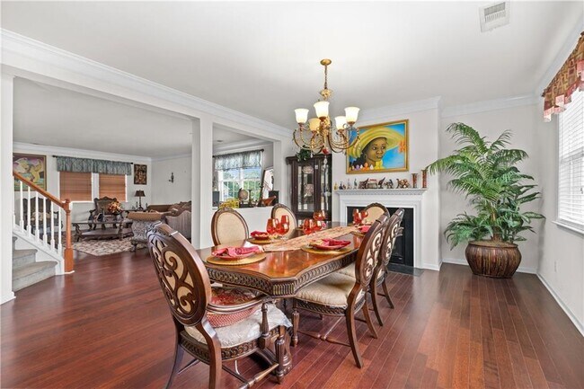 Building Photo - 2033 Rolling Rock Ct