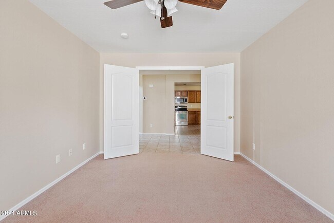 Foto del edificio - 15410 N 169th Ln