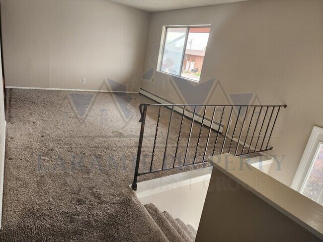 Foto del edificio - 710 Downey St