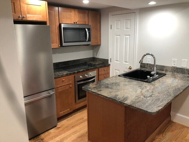 Foto del edificio - 1527 16th Street NW