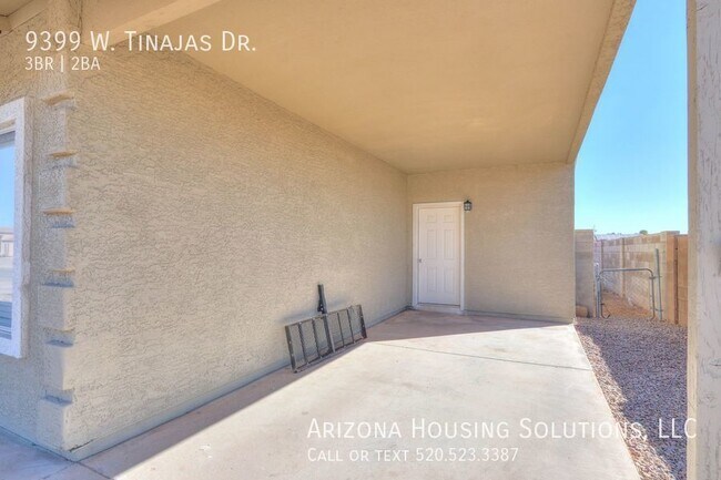 Building Photo - 9399 W Tinajas Dr