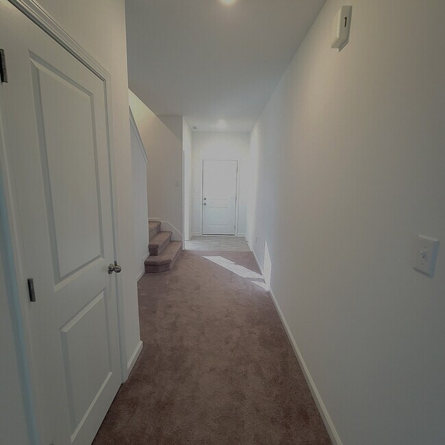 Building Photo - 506 Persimmon Pass