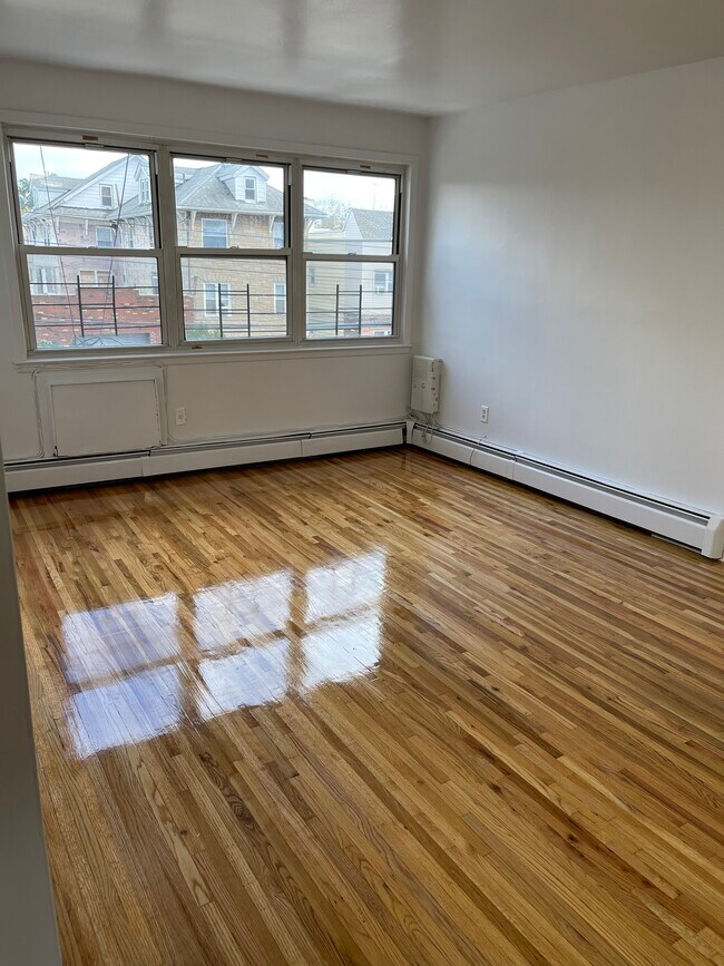 Foto del edificio - 8712 16th Ave