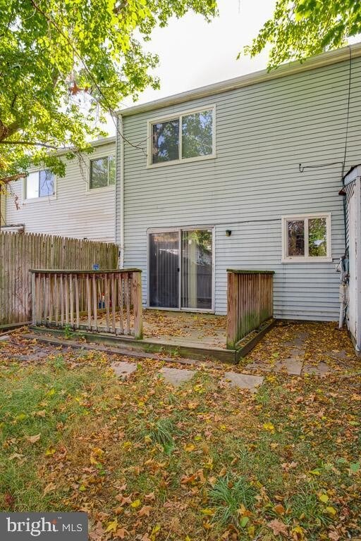 Building Photo - 729 Kaplan Ct