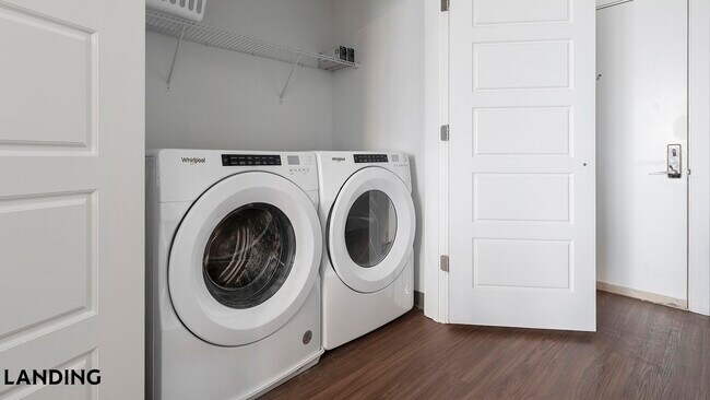 Foto del edificio - 302 13th St S