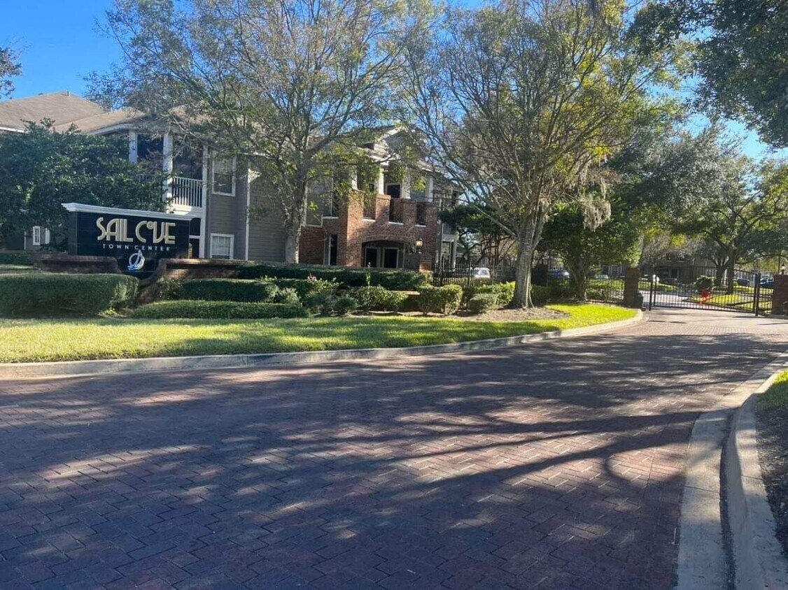 10000 Gate Pkwy N Unit 2227, Jacksonville, FL 32246 Condo for Rent in
