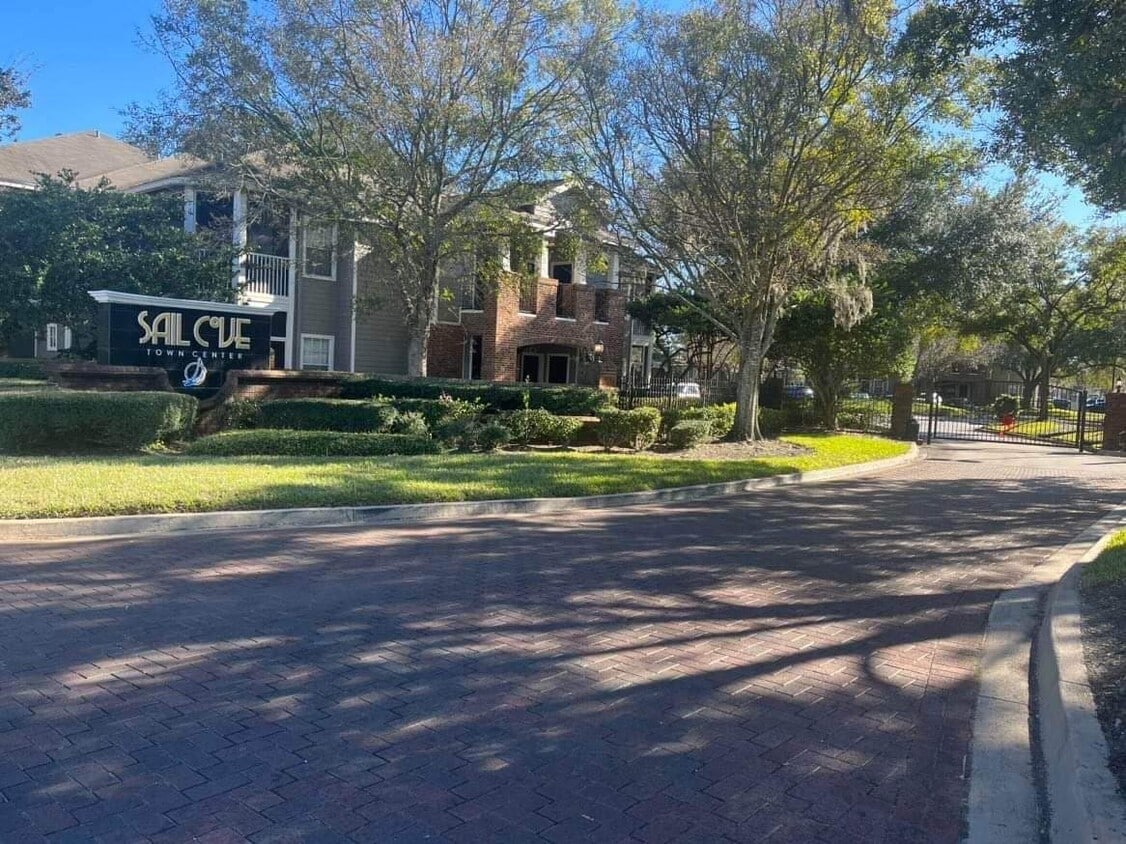 10000 Gate Pkwy N Unit 2227, Jacksonville, FL 32246 Condo for Rent in