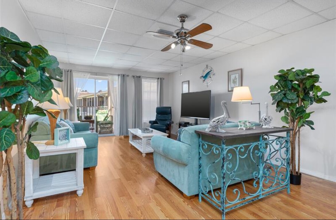 Foto principal - 3136 Harbor Blvd