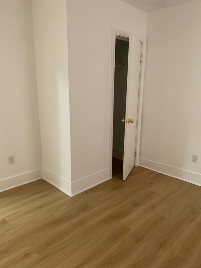 Foto del edificio - 661 Washington St