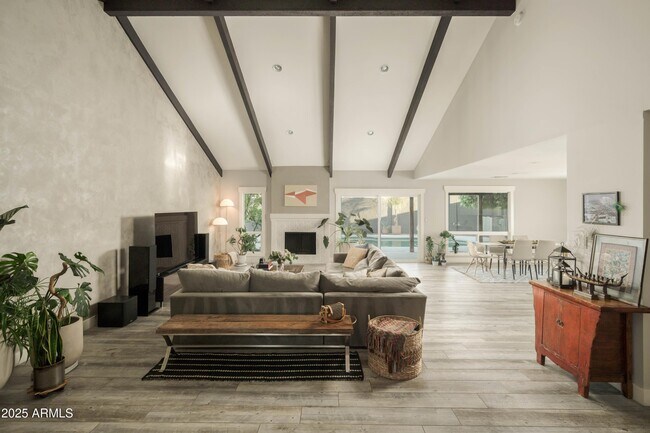 Foto del edificio - 7301 E Claremont St