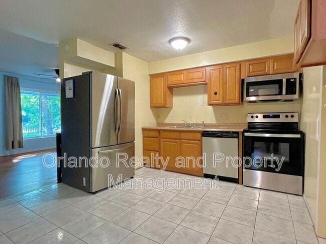 Foto del edificio - 2611 Pembrook Dr