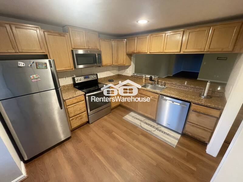 Photo - 1331 Stocket Square