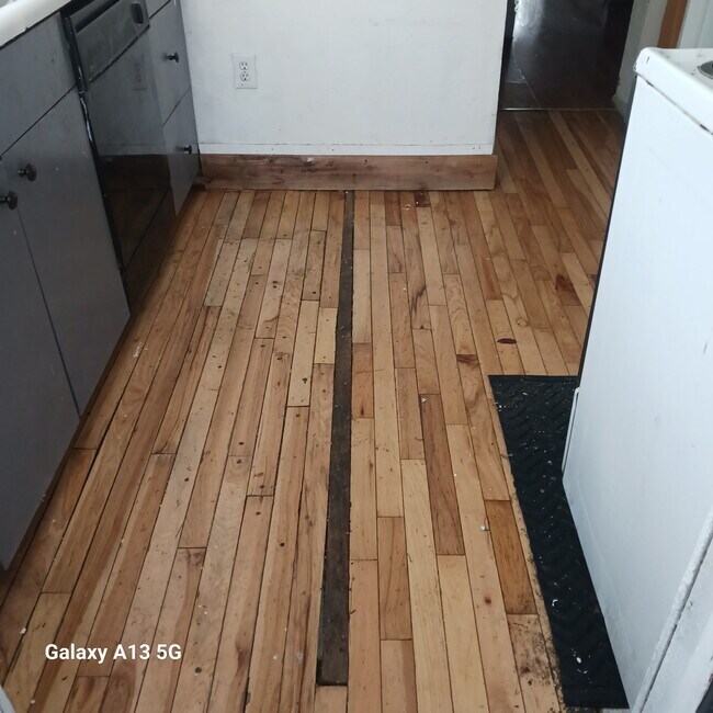 Foto del edificio - 1006 Victoria Ave