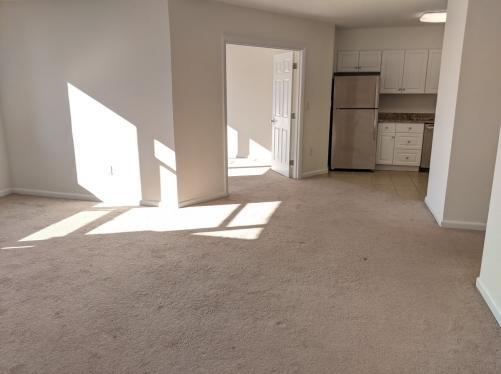 Foto del edificio - 2 bedroom in Newton MA