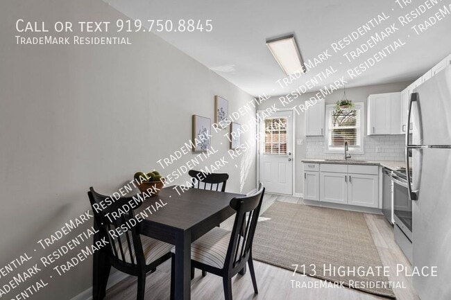 Building Photo - 713 Highgate Pl