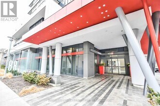 Building Photo - 511 Sheppard Ave E