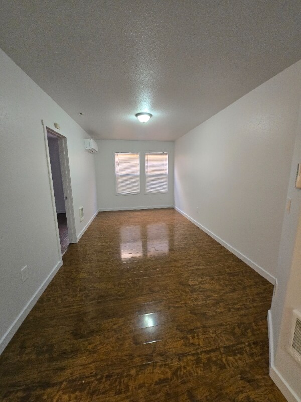 Foto principal - 318 N Tower Ave