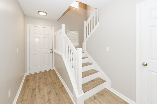 Foto del edificio - 2 Bedroom 2.5 Bath Townhouse in Beresford ...