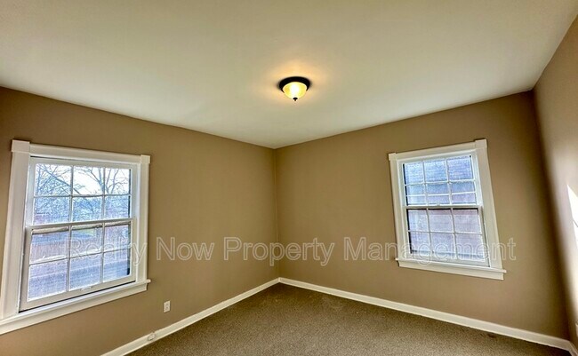 Building Photo - 18008 Winslow Rd