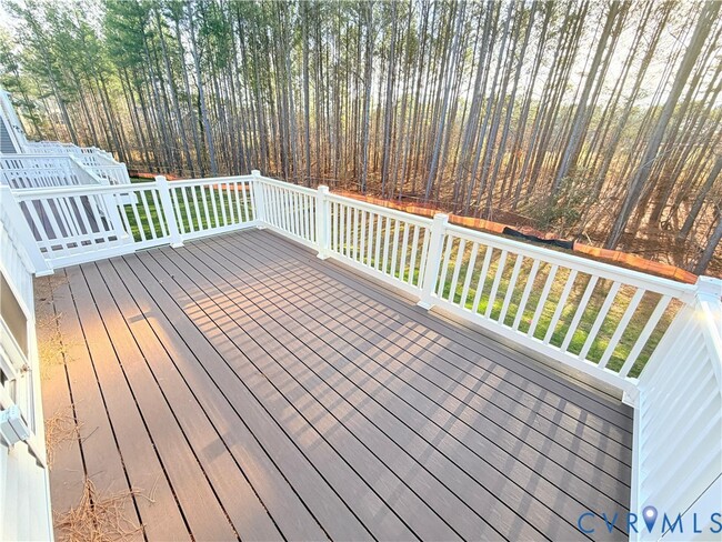 Building Photo - 8772 Pioneer Hl Dr