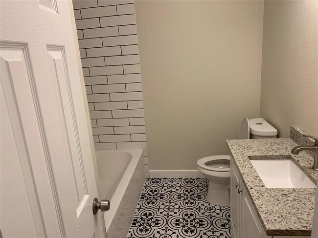 Foto del edificio - 5728 Aton Ave