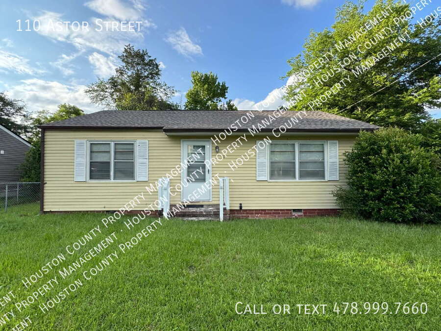 Primary Photo - 110 Astor St