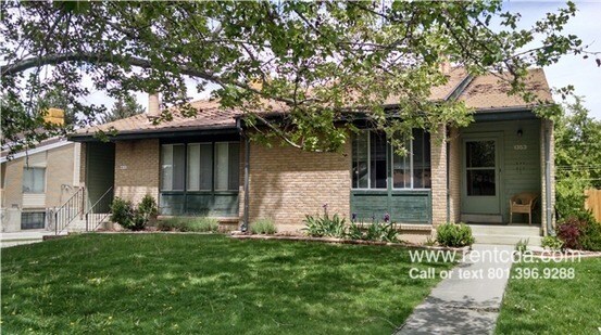 Primary Photo - 1351 E Merritt Cir