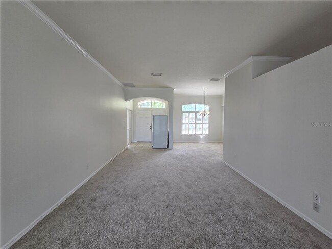 Foto del edificio - 15305 PALOMA PARK Ln