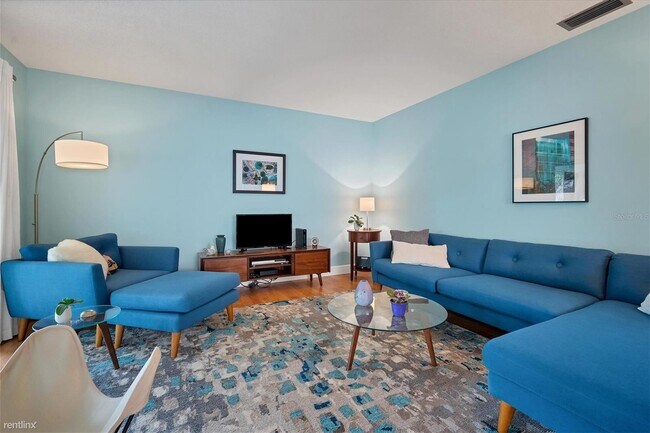 Building Photo - 2 br, 2 bath House - 2445 Riverbluff Parkway