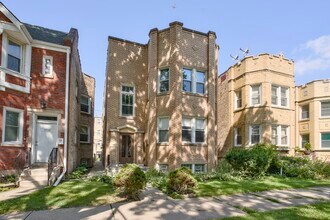 Building Photo - 5714 N Christiana Ave