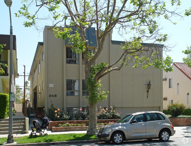 Foto del edificio - 248 S Rexford Dr